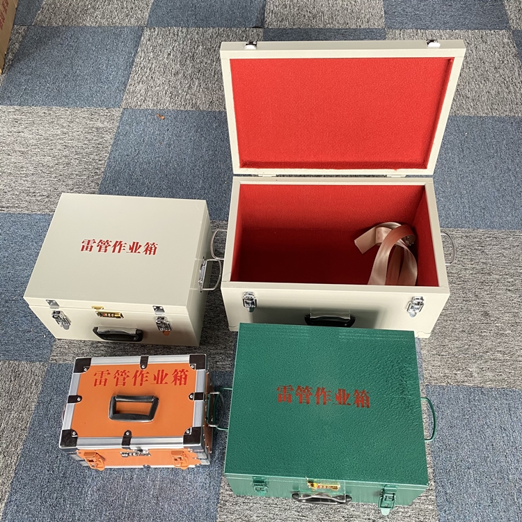 建阳爆破工程作业箱如何选择？玻璃钢与传统材质的全面对比